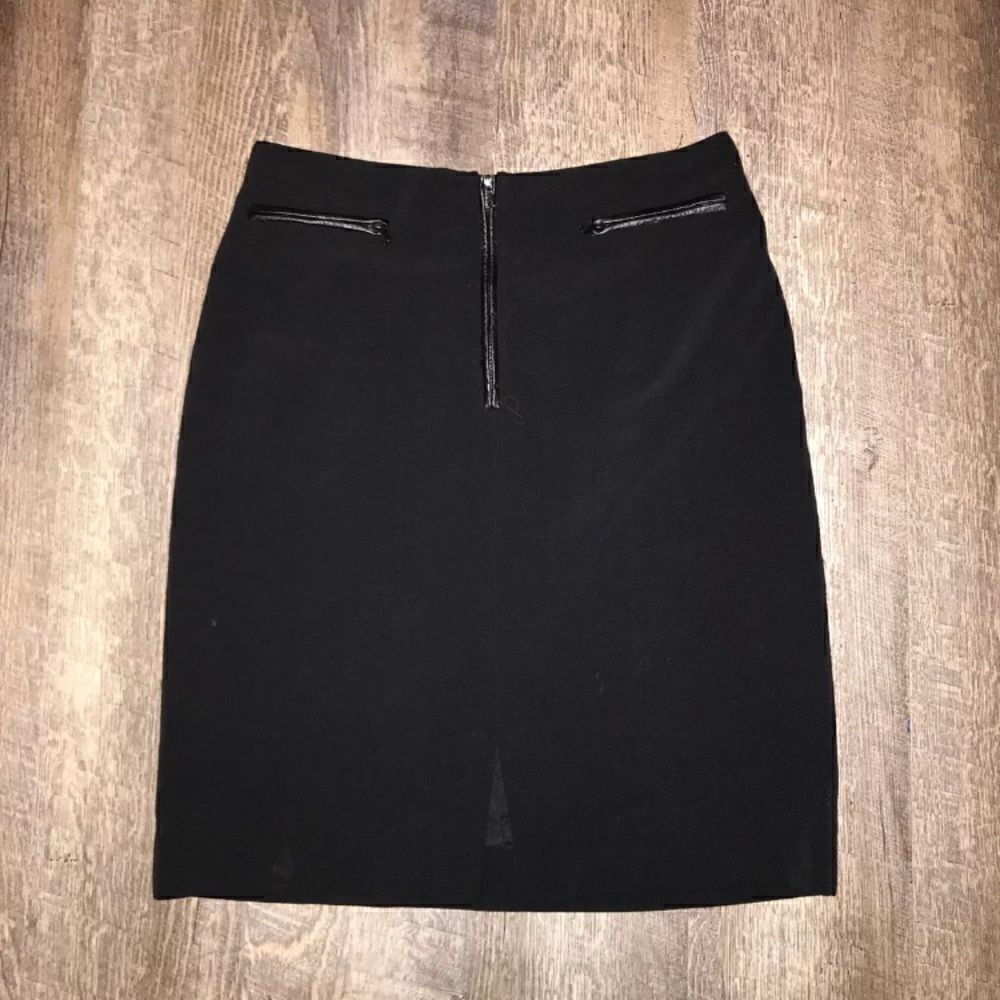 Jenne Maac Pencil Skirt: Small